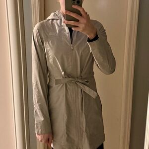 North Face Windbreaker Mid-Length